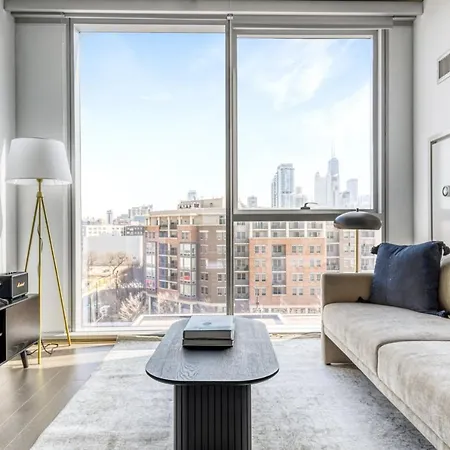 Near North 1Br W Gym Lounge Nr Shopping Chi-579 Apartment